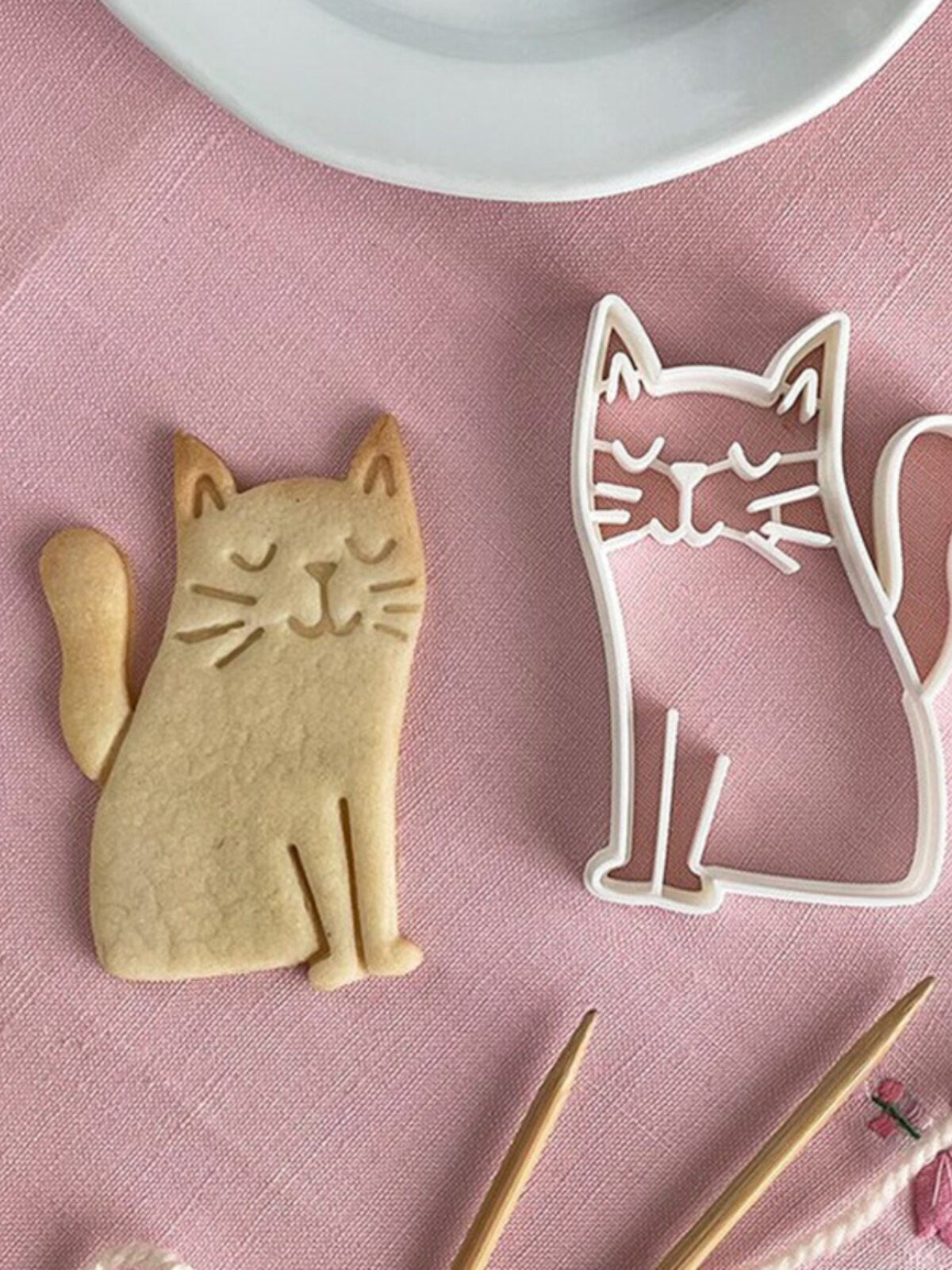Cute Cat 3D Press Mold Food Grade for Biscuit Fondant Clay DIY