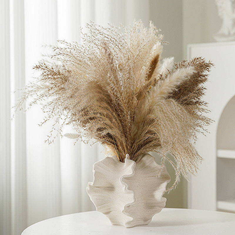 European-style handmade ceramic vase