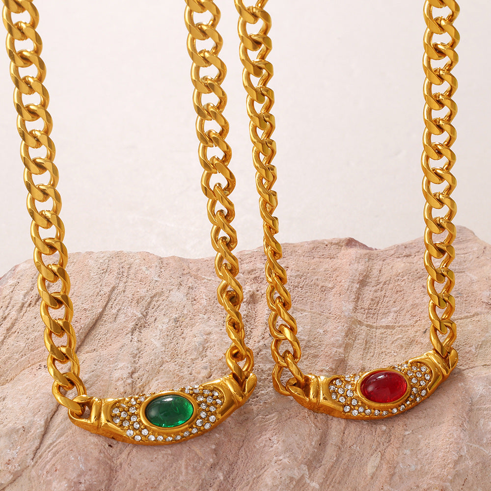 Shiny gold chain with colorful cat-eye stone choker