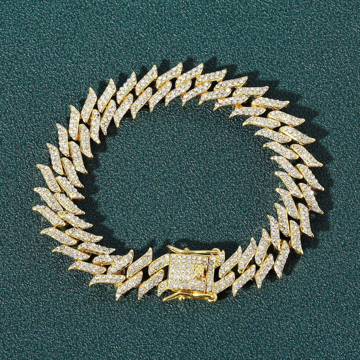 Double-row drill spiked thorns Cuban chain