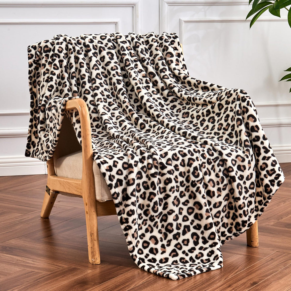 Custom Digital Print Classic Leopard Pattern Flannel Blanket