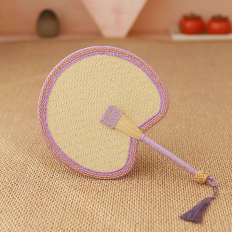 Handcrafted Mini Round Bulrush Leaf Fan