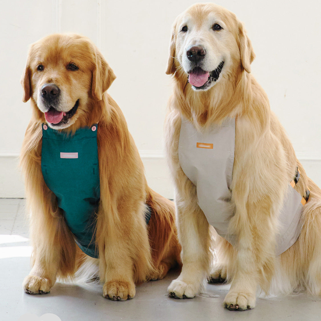Adjustable Waterproof Pet Dog Cat Bellyband Outdoor Anti-Dirty Chest Protector