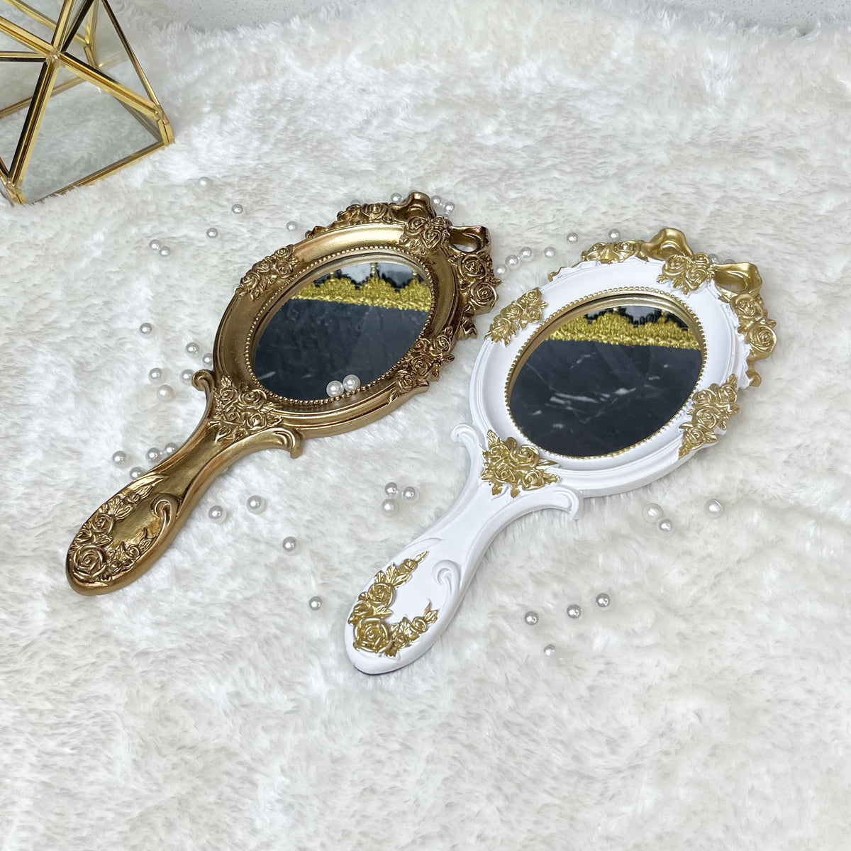 European Resin Handheld Decorative Mirror