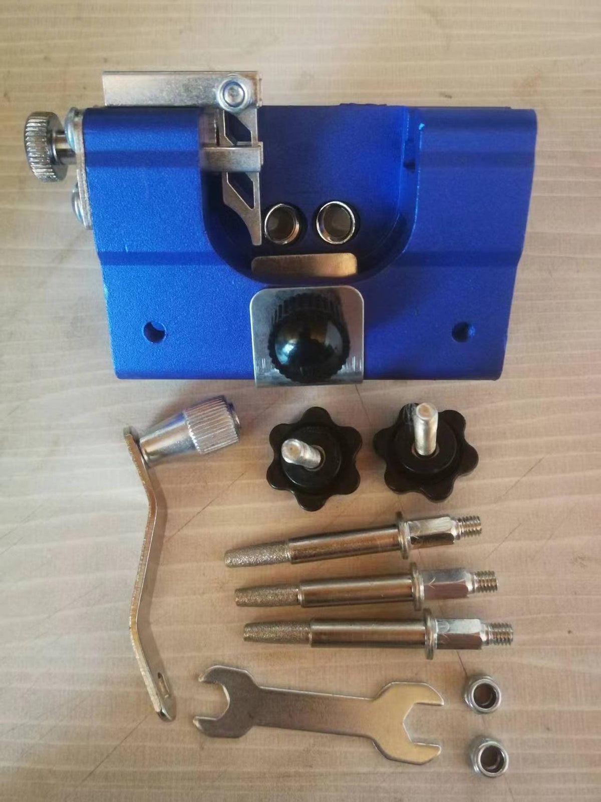 Portable Chain Saw Sharpener Tool