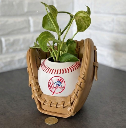 Spherical Planter Decoration for Outdoor Courtyard and Indoor Tabletop Sculpture