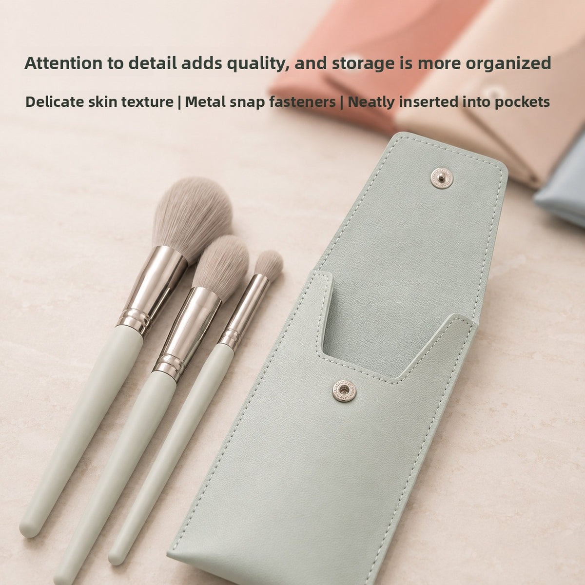 Blush powder brush