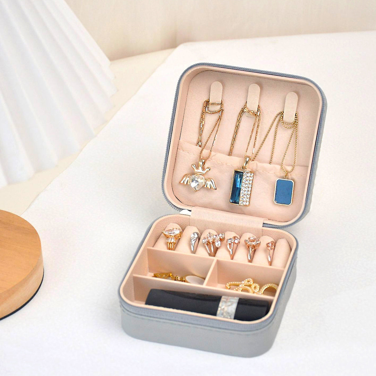 Portable Jewelry Organizer Box