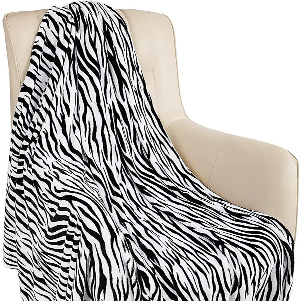 Custom Digital Print Classic Leopard Pattern Flannel Blanket