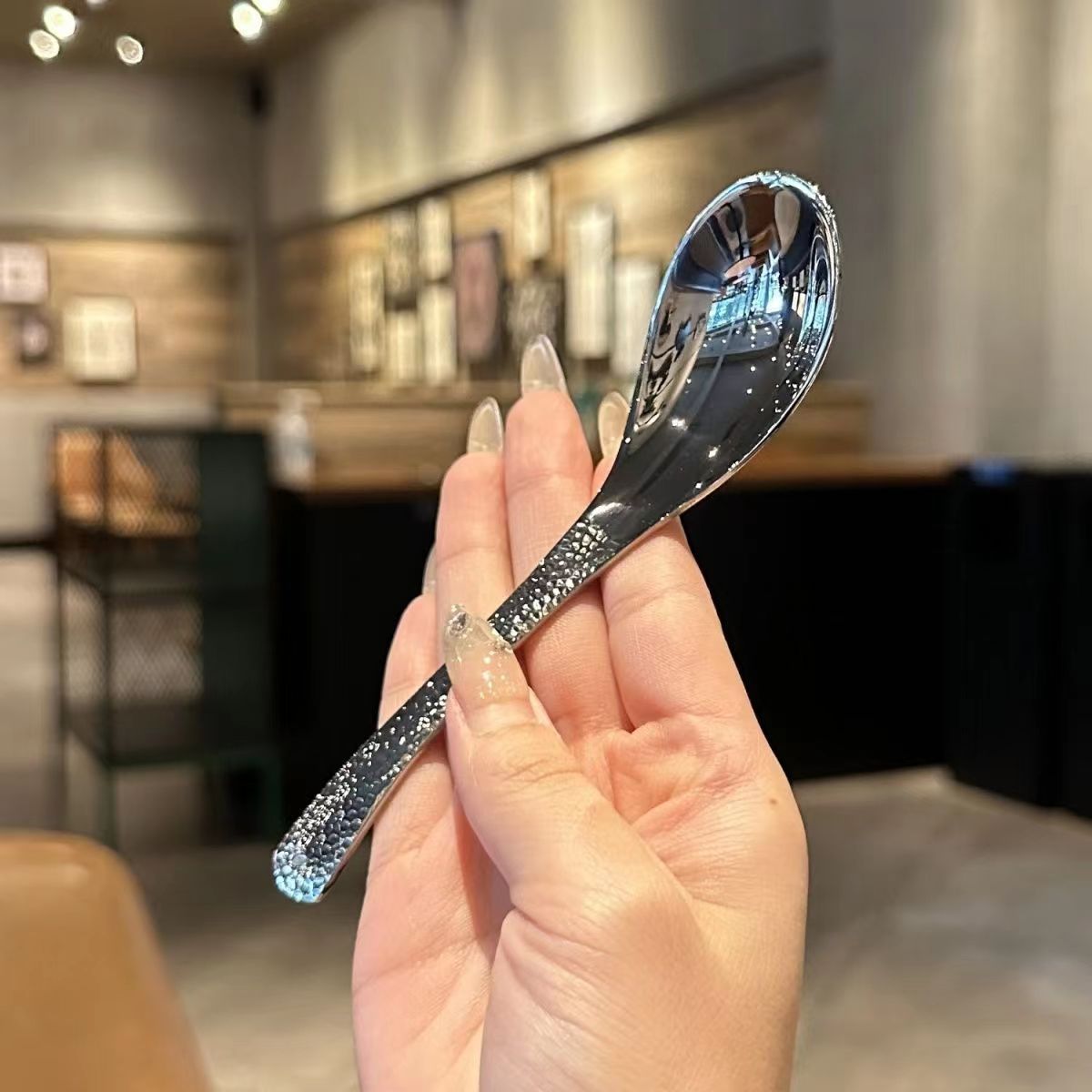 Stainless Steel Hammer Pattern Round Bottom Spoon