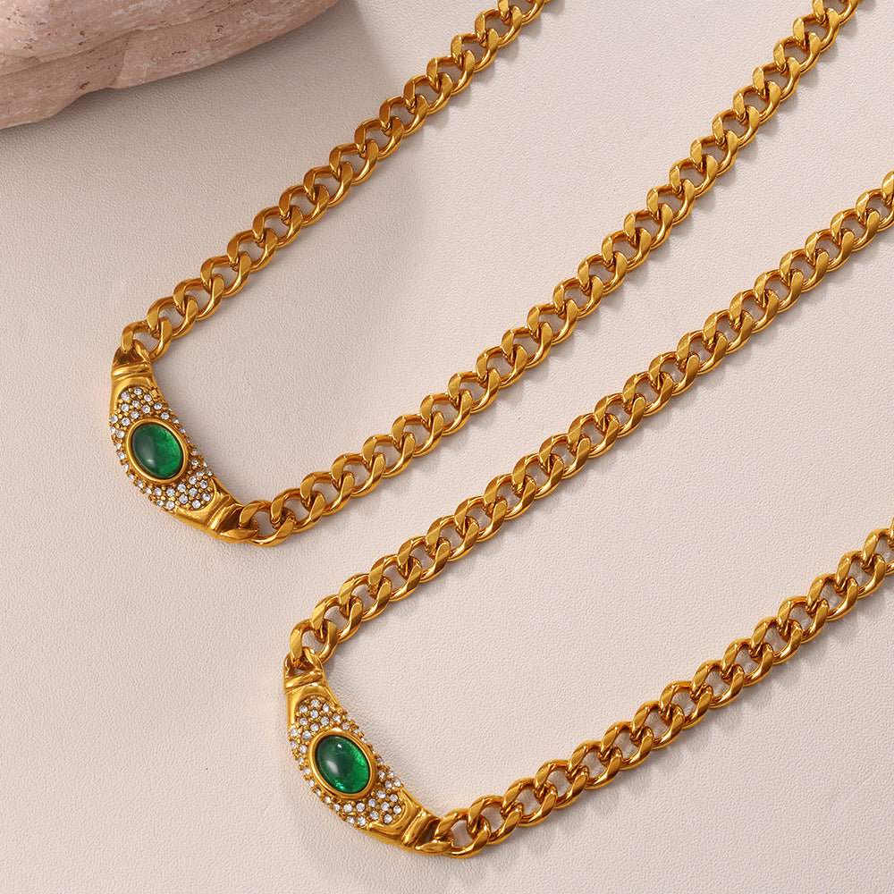 Shiny gold chain with colorful cat-eye stone choker