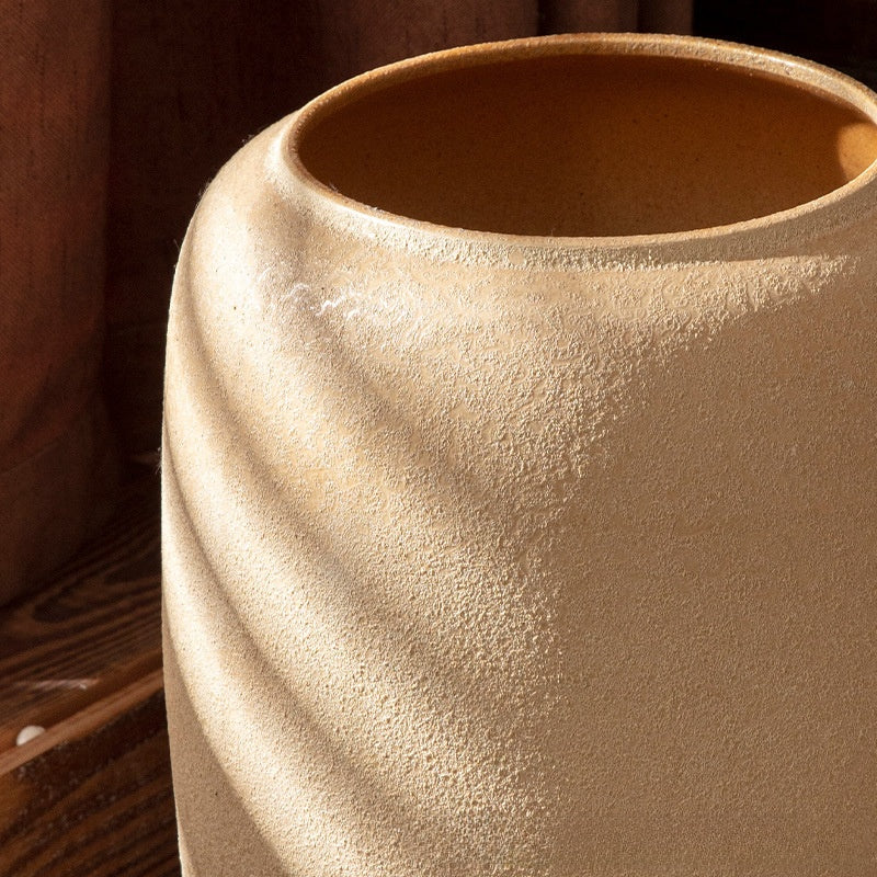Chinese Ceramic Vase Retro Pottery Jar
