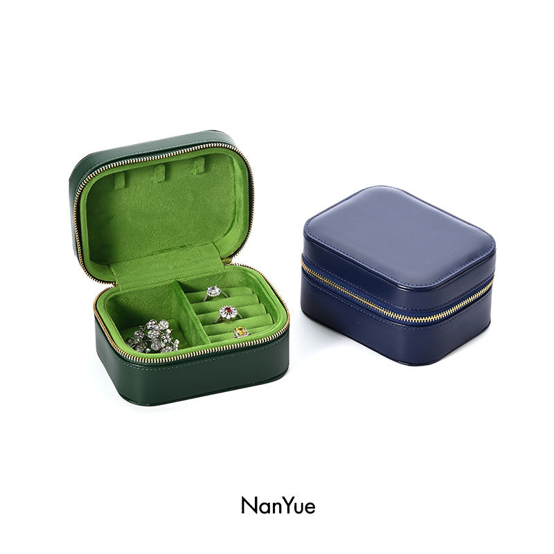 Portable PU Leather Zipper Jewelry Storage Box