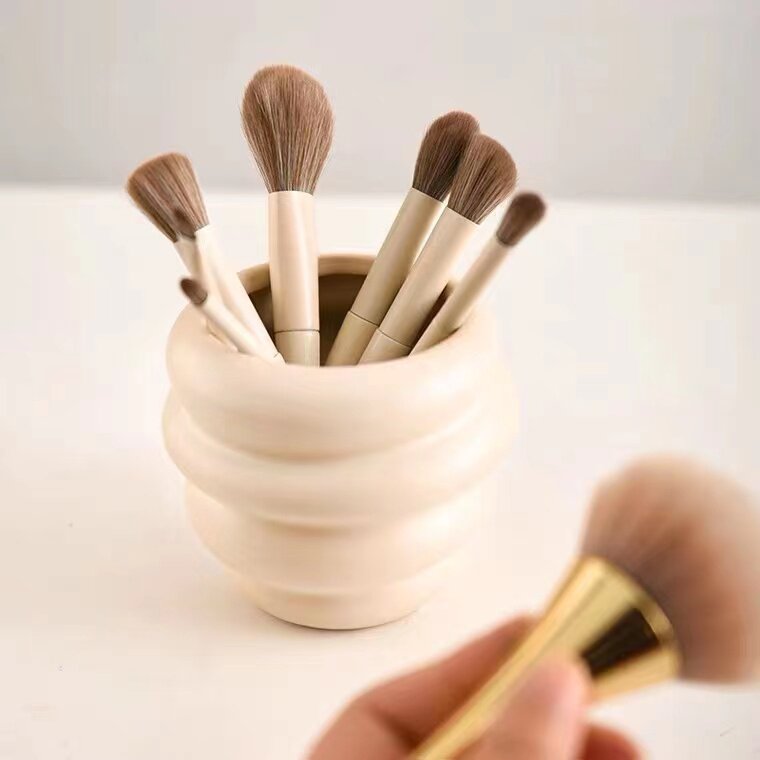 Eyeshadow Brush and Eyebrow Pencil Applicator