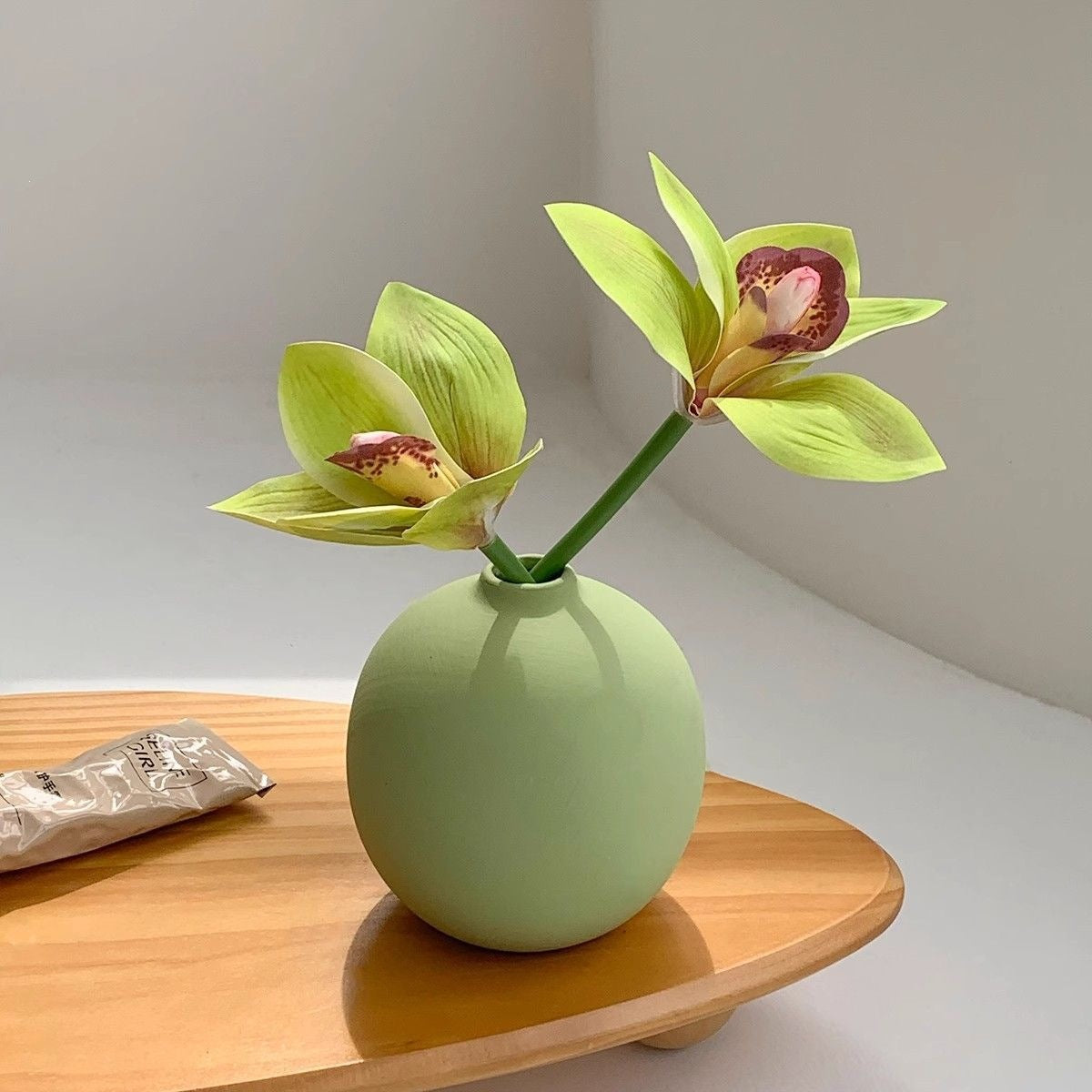 Artificial Orchid Ceramic Vase Decoration
