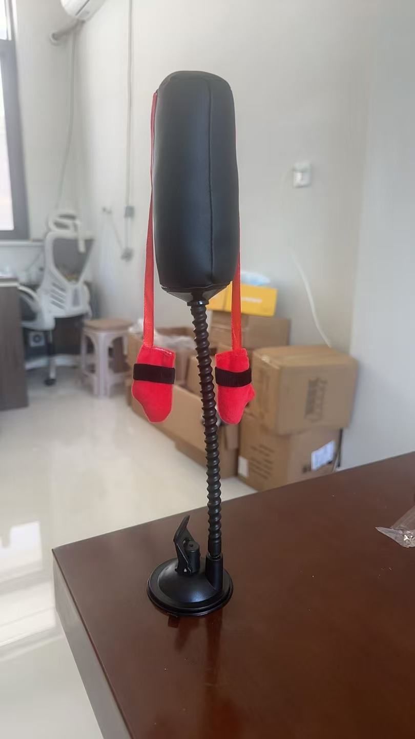 Interactive Cat Punching Toy with Bouncing Spring