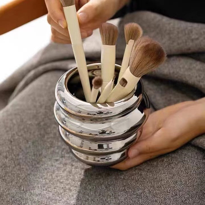 Eyeshadow Brush and Eyebrow Pencil Applicator