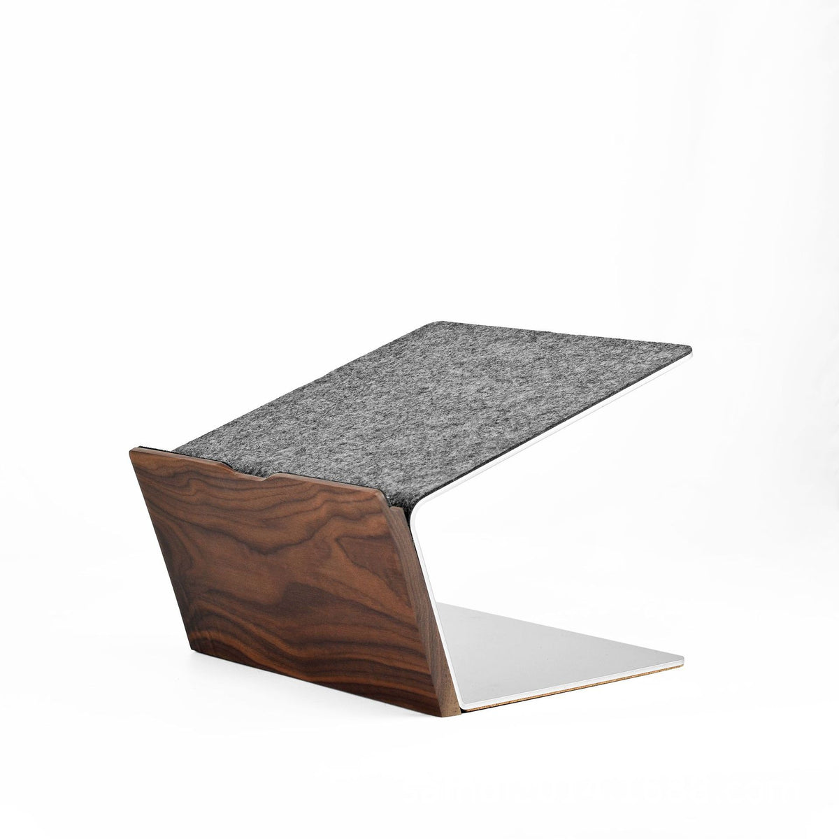 Laptop riser stand