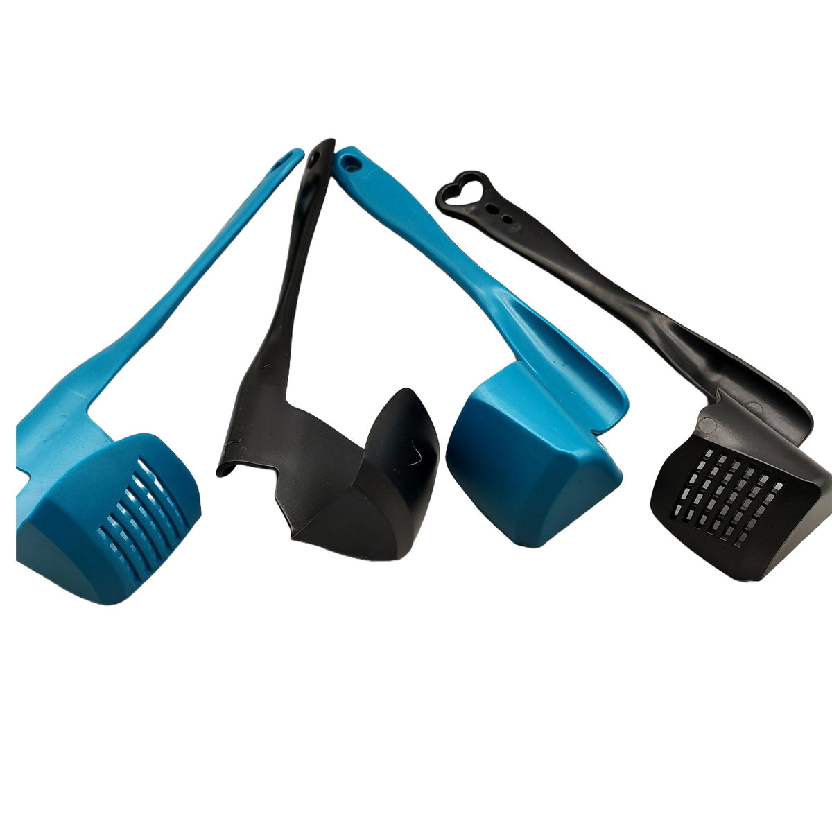 Multifunctional rotating scraper food processor cleaner