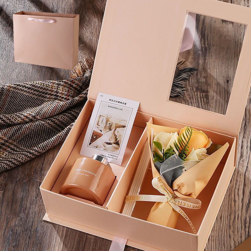 Practical, Sophisticated Flower Bouquet Scented Reed Diffuser Gift