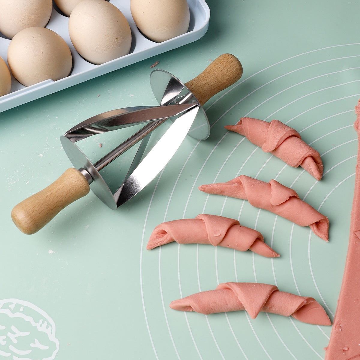 Stainless Steel Croissant Roller Cutter Baking Tool