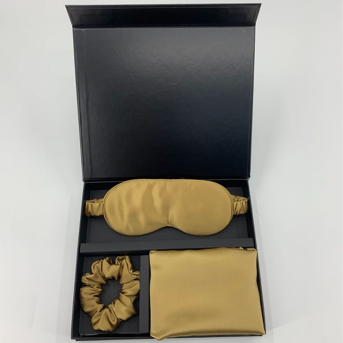 Silk pillowcase, eye mask, hair band