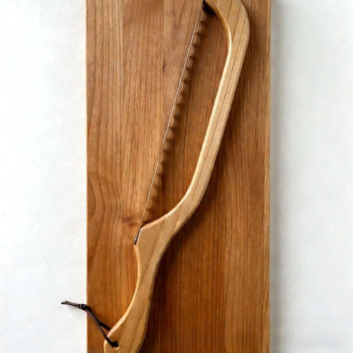 Wooden Bread Slicing Knife with Cutting Board