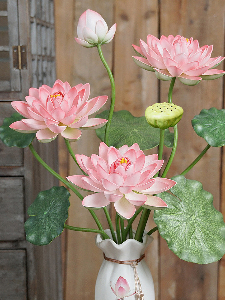 Artificial silk flowers